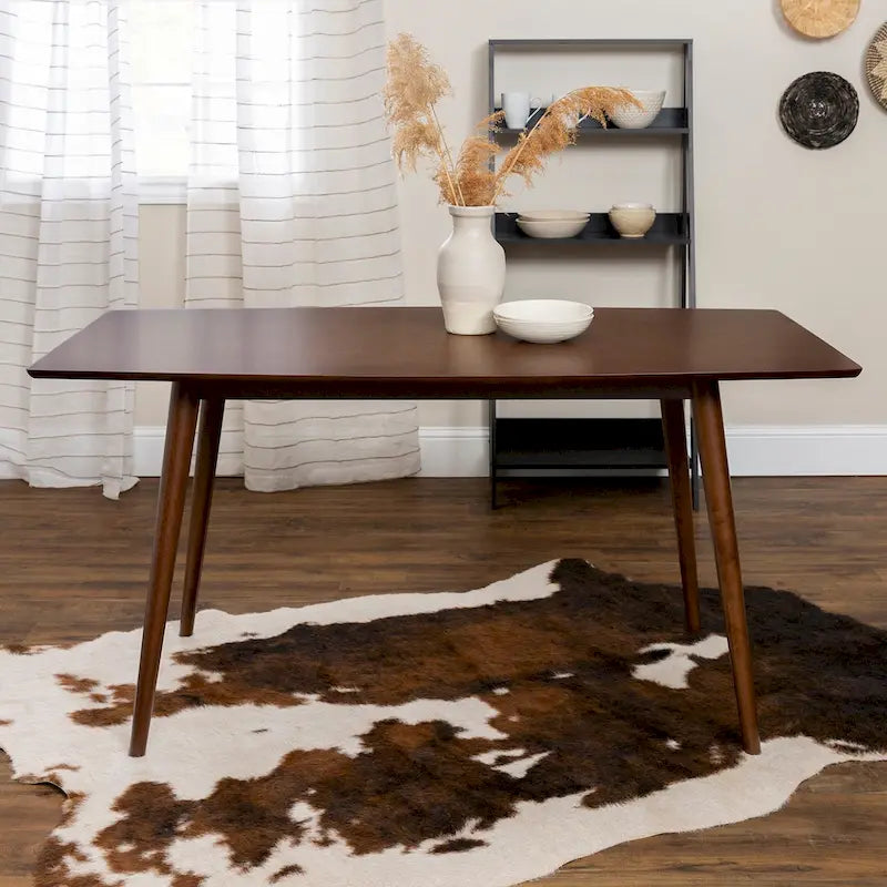 Table de salle à manger Mid-century Middlebrook Skara de 60 po