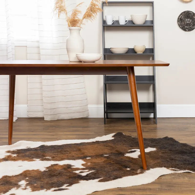 Table de salle à manger Mid-century Middlebrook Skara de 60 po