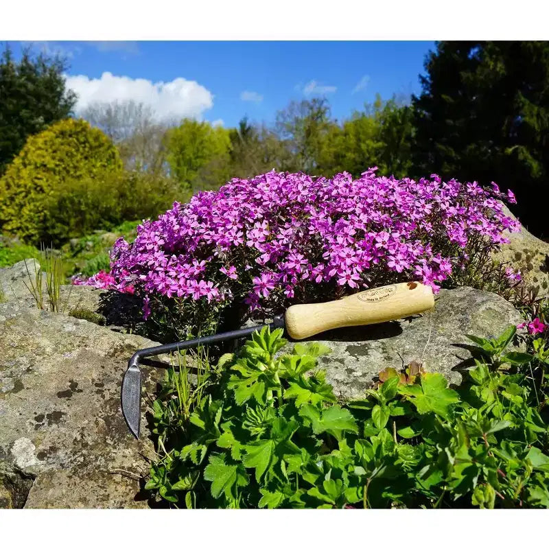 Désherbeur Tierra Garden Cape Cod – choisissez entre droitier ou gaucher
