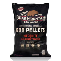 Bear Mountain BBQ Granulés de bois pour fumoir, 100 % naturels, saveur Mesquite, pour barbecues à gaz, charbon et électriques d'extérieur, 18,1 kg (lot de 2)