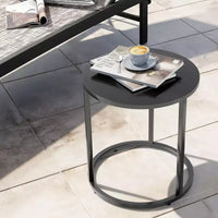 Crestlive Products Table d'appoint de jardin, table pour chaise longue, table bistrot ronde en metal pour interieur et extérieur (noir)