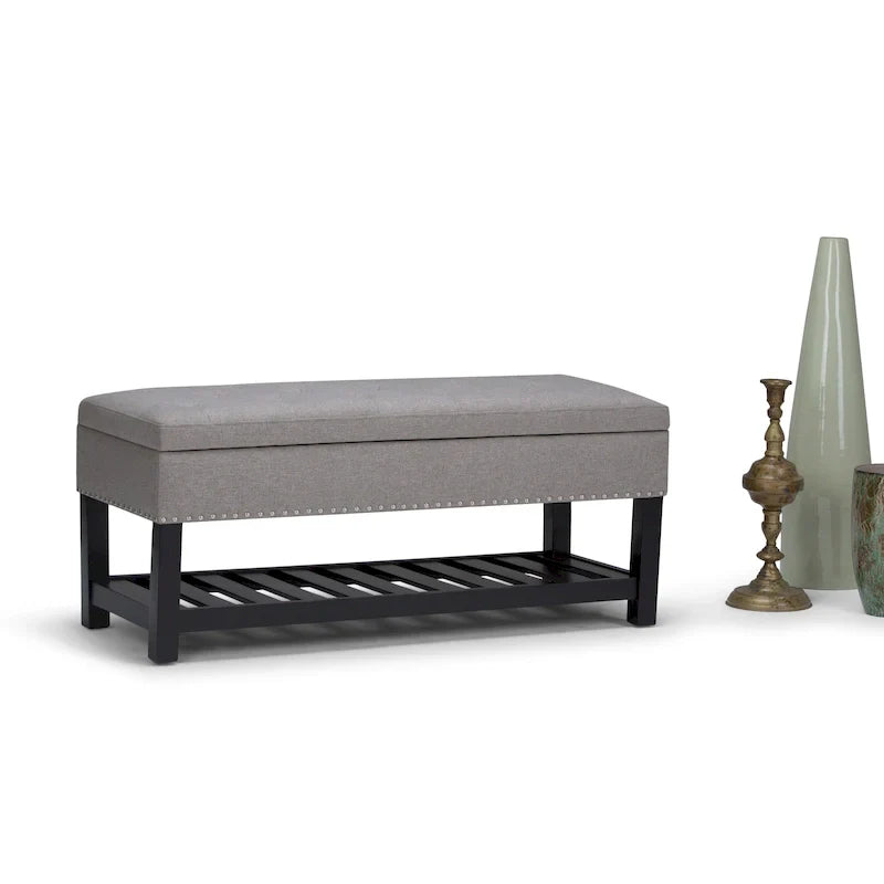 Banc ottoman rectangulaire WYNDENHALL Riley de 43 po de large - 43 L x 17 P x 19 H
