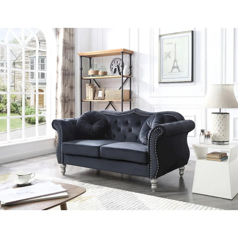 Causeuse Chesterfield en Velours Hollywood 68 pouces avec 2 Coussins Décoratifs - 68L x 35l x 34H pouces