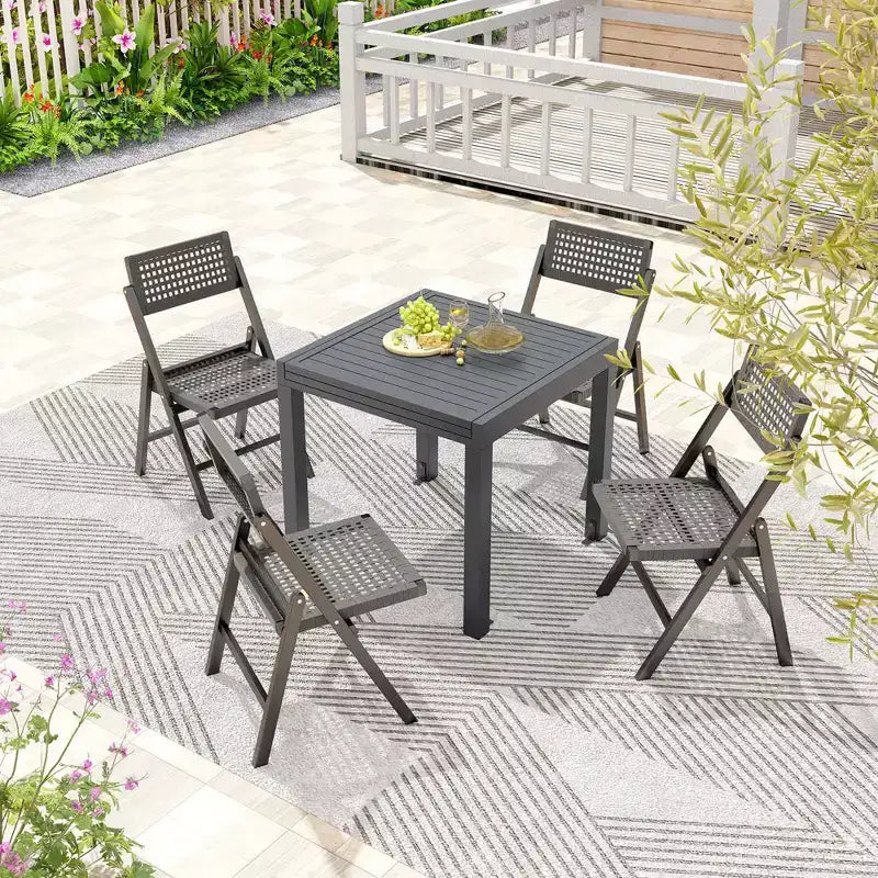 Table de salle à manger de terrasse extensible Costway 31,5-63 pour 4 à 6 personnes avec plateau à lattes