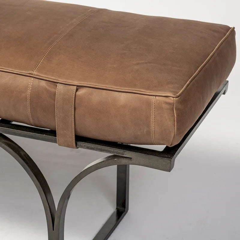 Banc d'appoint Jessie 55L x 16W en cuir marron avec base en métal noir - 55,0L x 16,0W x 19,0H