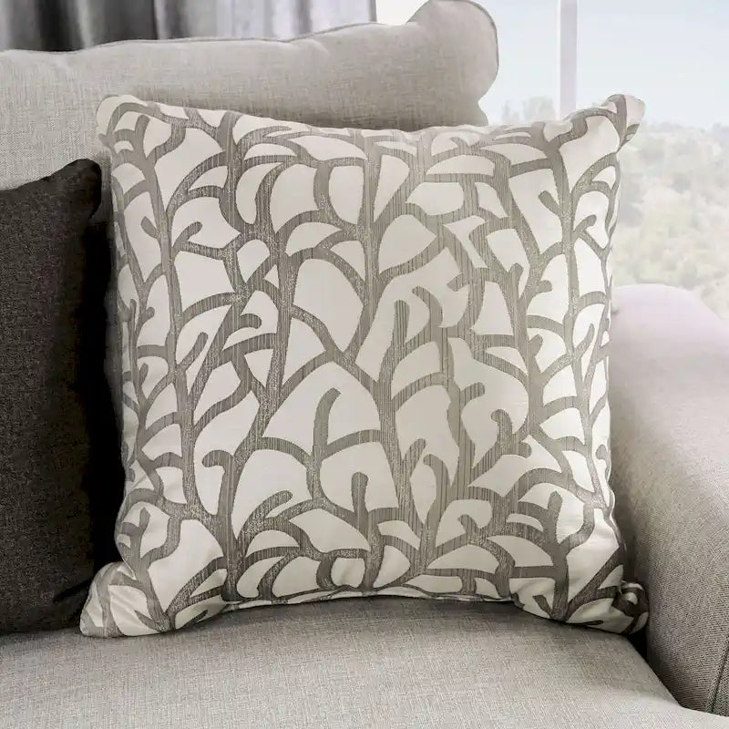 Canapé Bule transitionnel en tissu gris clair capitonné à clous avec coussins par Furniture of America