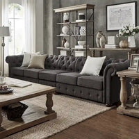 Canapé Chesterfield extra long Knightsbridge gris par iNSPIRE Q Artisan