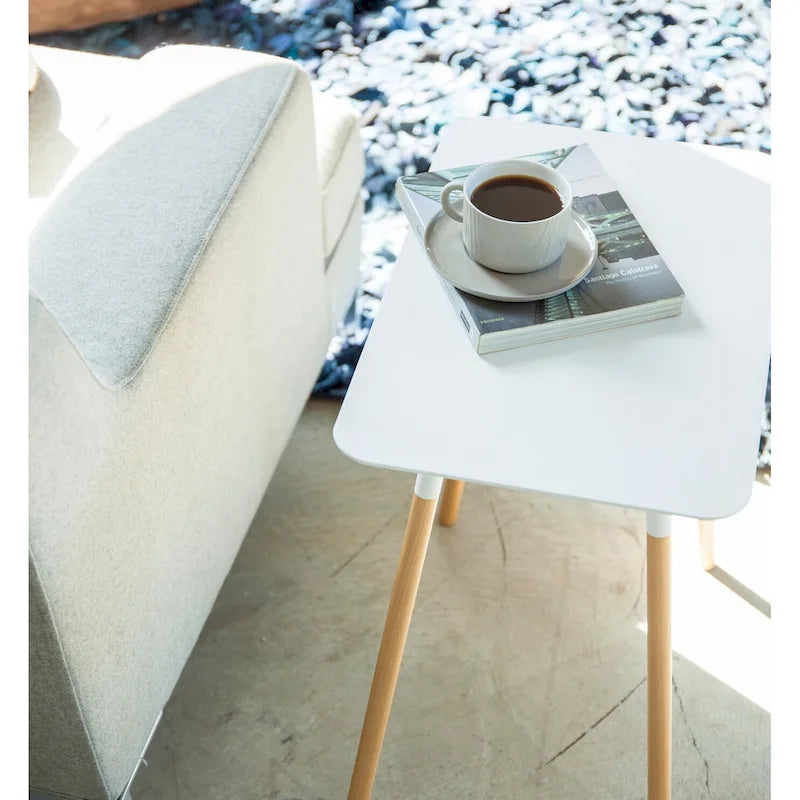Table d'appoint Yamazaki Home, acier, supporte 10 kg, assemblage minimal - L 30 x l 45 x H 50 cm