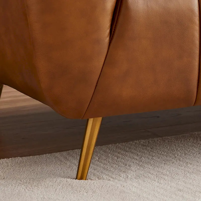 Canapé en cuir rembourré de style moderne du milieu du siècle Clovis de couleur cognac