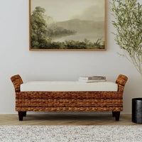 Banc en abaca naturel tressé avec coussin par East at Main