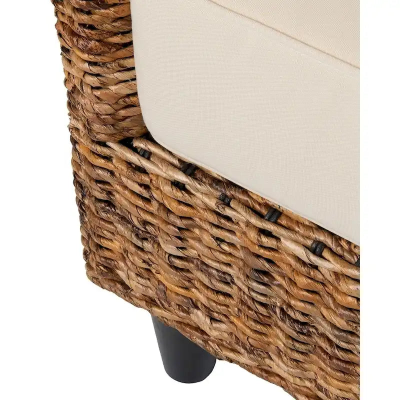Banc en abaca naturel tressé avec coussin par East at Main