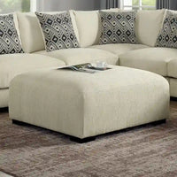 Kintra Pouf de cocktail rembourré en chenille contemporain par Furniture of America