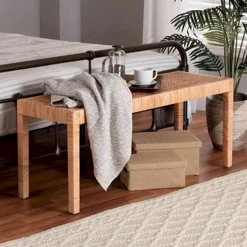 Banc d'appoint Abelia en rotin naturel et bois d'acajou de style bohème moderne