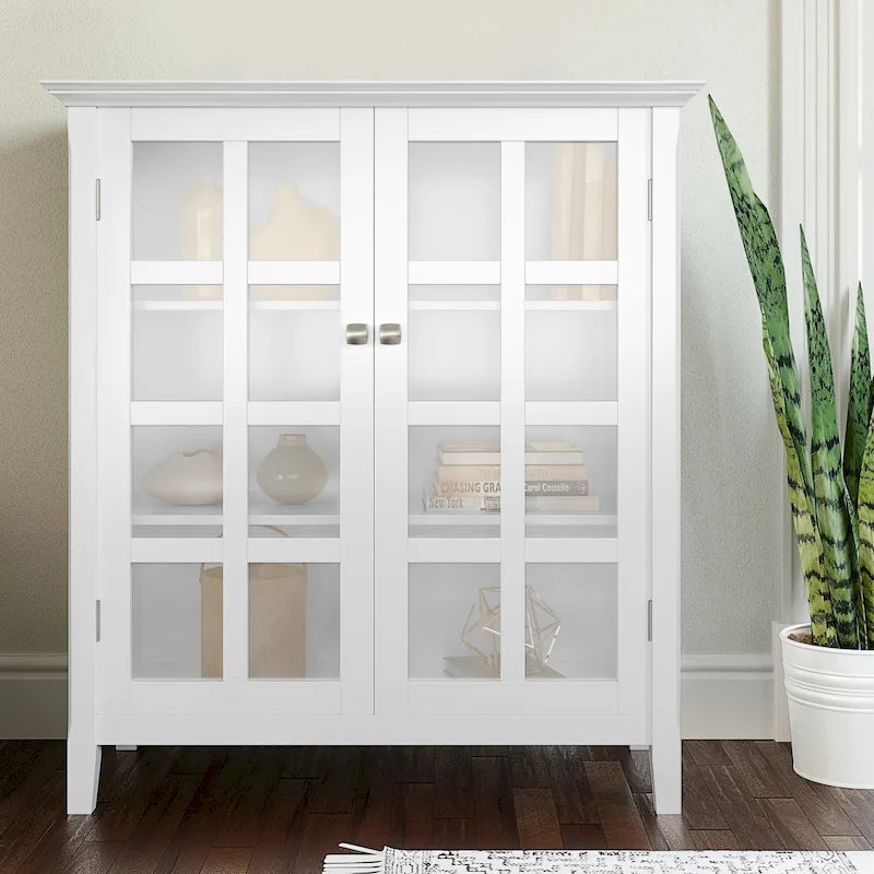 WYNDENHALL Normandy Armoire de rangement en bois massif 39 po - 39 larg. x 17 prof. x 42,2 haut.