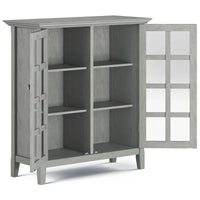 WYNDENHALL Normandy Armoire de rangement en bois massif 39 po - 39 larg. x 17 prof. x 42,2 haut.