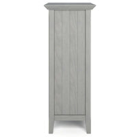 WYNDENHALL Normandy Armoire de rangement en bois massif 39 po - 39 larg. x 17 prof. x 42,2 haut.