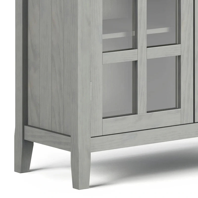 WYNDENHALL Normandy Armoire de rangement en bois massif 39 po - 39 larg. x 17 prof. x 42,2 haut.