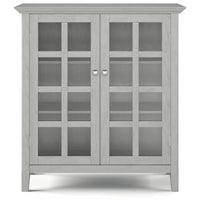WYNDENHALL Normandy Armoire de rangement en bois massif 39 po - 39 larg. x 17 prof. x 42,2 haut.