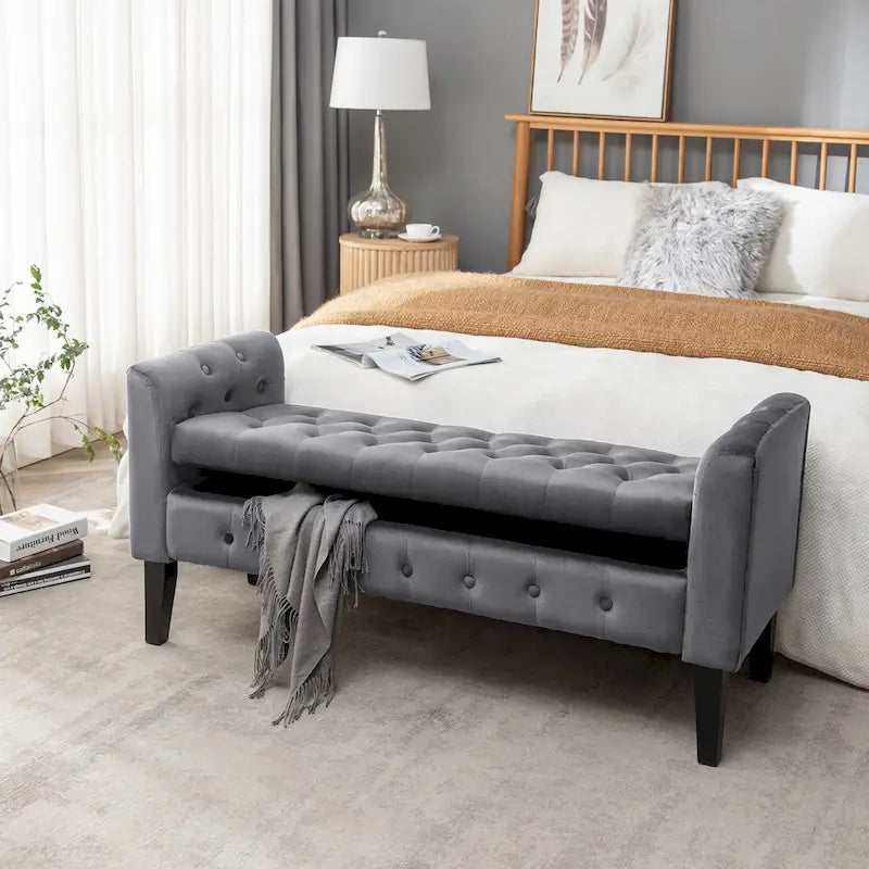 Banc de rangement en velours Porthos Home Brett avec pieds en bois d'hévéa