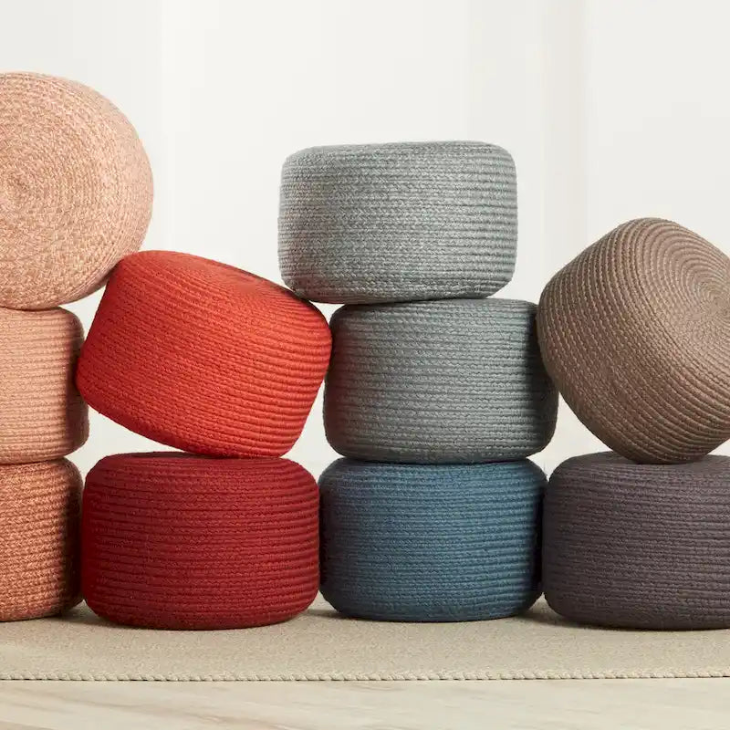 Pouf/Repose-pieds rond en polyester Saba Solar par Jaipur Living, pour intérieur/extérieur - 18X18X12