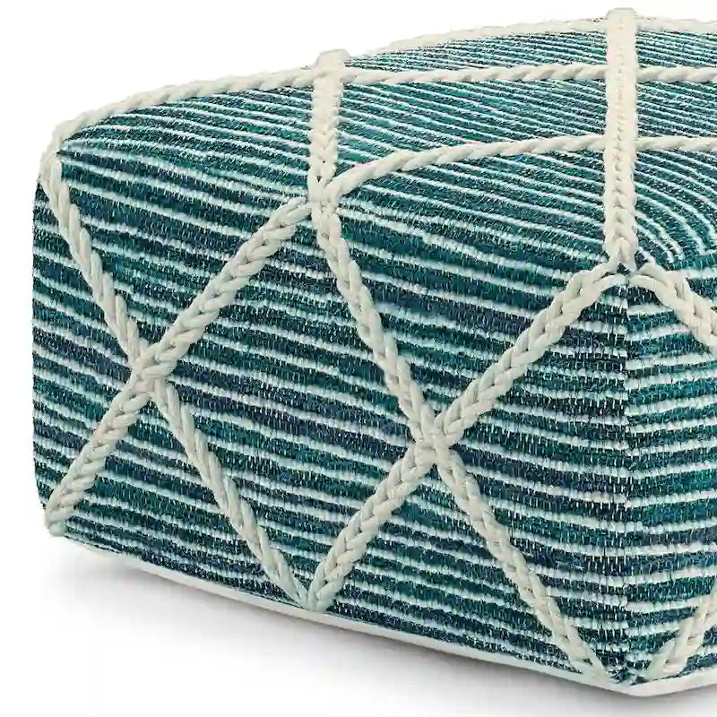 WYNDENHALL Woodley pouf carré