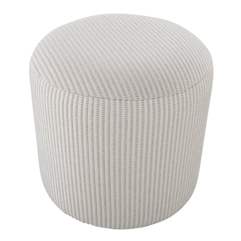 Le pouf rond Alayna 16 de Curated Nomad