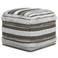 Poufs carrés WYNDENHALL Silva Boho en motif tissé à la main