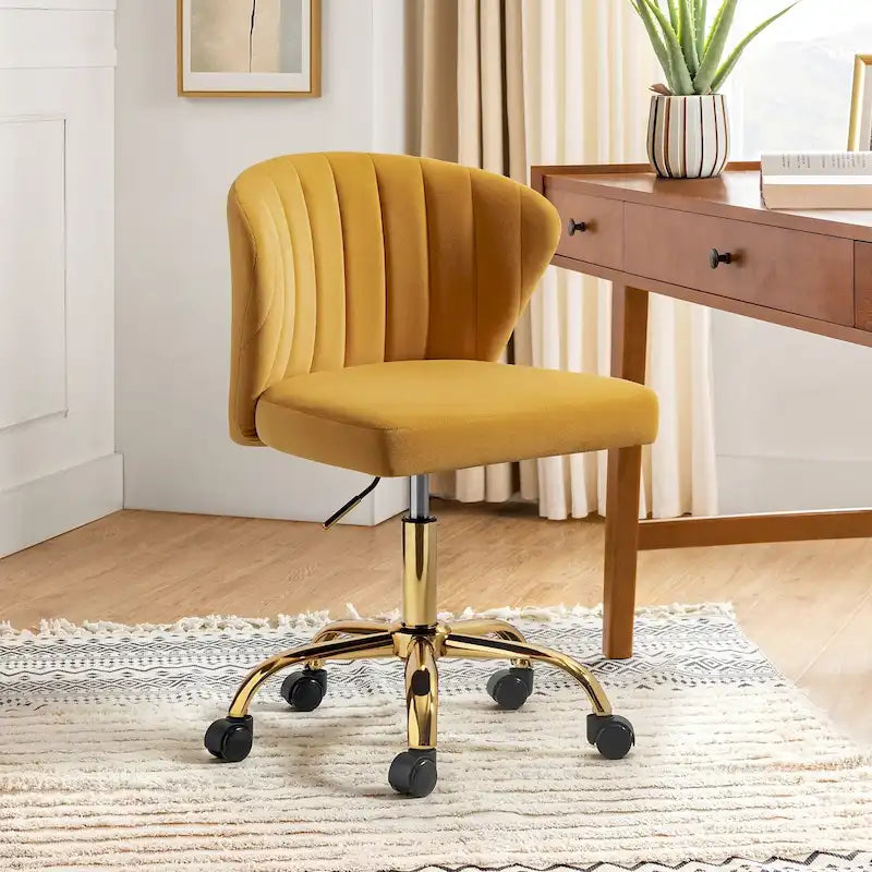 Chaise de travail de bureau ergonomique moderne à dossier enveloppant en velours Ilia à pivotement 360 degrés avec dossier capitonné à canaux par HULALA HOME