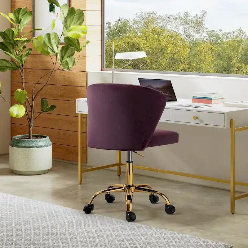 Chaise de travail de bureau ergonomique moderne à dossier enveloppant en velours Ilia à pivotement 360 degrés avec dossier capitonné à canaux par HULALA HOME