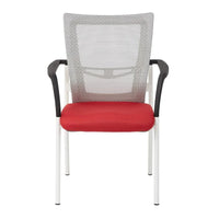 ProGrid ? Chaise visiteur à dossier en maille avec assise en tissu noir rembourré, accoudoirs et cadre de finition blanche
