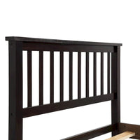 Lit plateforme en bois avec tête et pied de lit