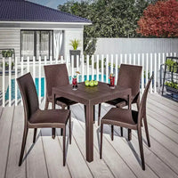 LeisureMod Mace Ensemble bistro d'extérieur 5 pièces style mid-century moderne - Table ronde blanche avec 4 chaises empilables