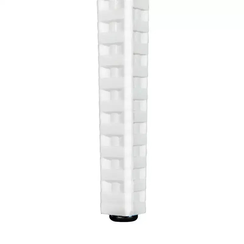 LeisureMod Mace Ensemble bistro d'extérieur 5 pièces style mid-century moderne - Table ronde blanche avec 4 chaises empilables