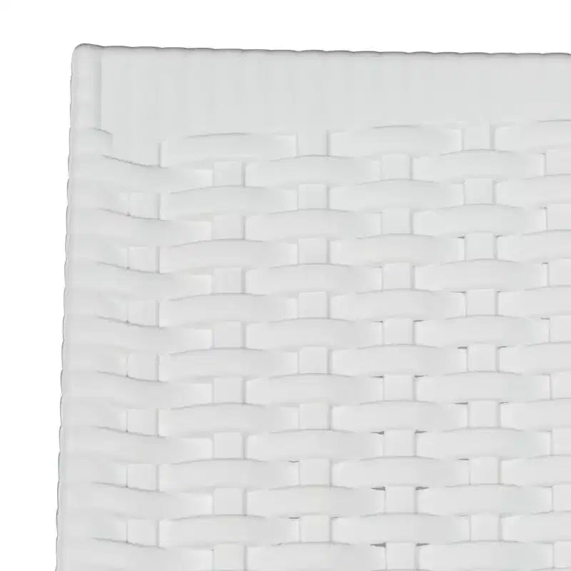 LeisureMod Mace Ensemble de Bistro d'Extérieur Moderne du Milieu du Siècle 3 Pièces - Table Ronde Blanche avec 2 Chaises Empilables