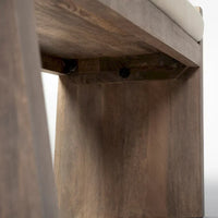 Banc d'entrée Elaine en tissu crème avec cadre en bois brun - 58 l. x 15 p. x 20 h.