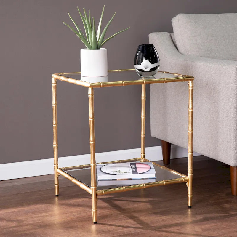 Table d'appoint avec plateau en verre Overton de SEI Furniture