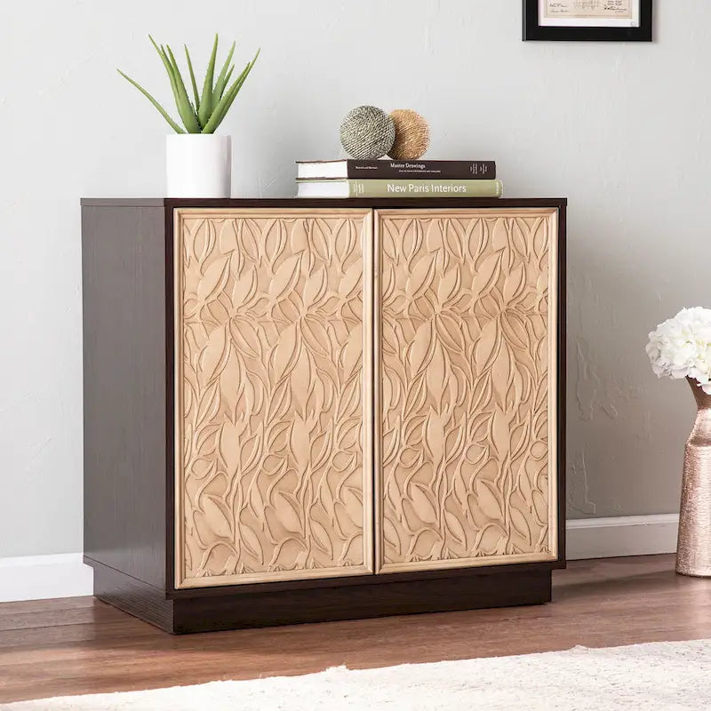 Meuble de rangement transitionnel Elinda en bois brun de SEI Furniture