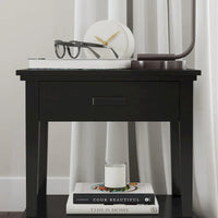 Lit King Oak Park en bois noir et deux tables de nuit