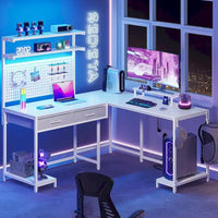 Bureau de gaming en L avec panneau perforé, tiroirs et support pour écran