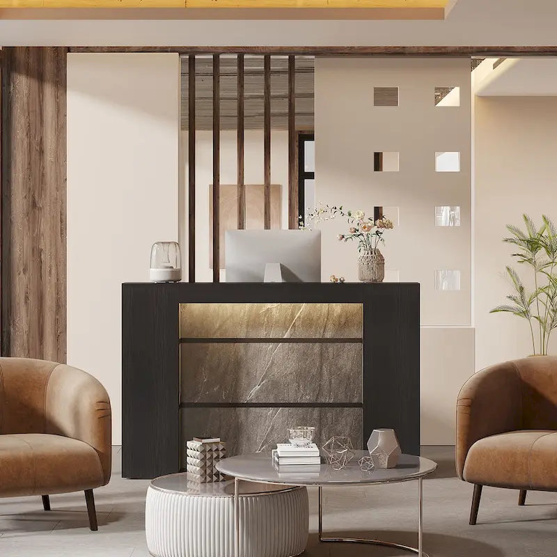Bureau d'accueil avec lumières LED, grand comptoir d'accueil avec panneaux privatifs