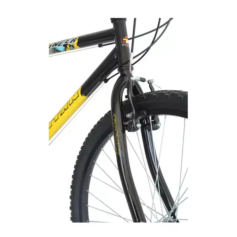 Vélo tout-terrain Titan Bikes Pioneer 12 vitesses pour hommes avec freins à tirage, jaune