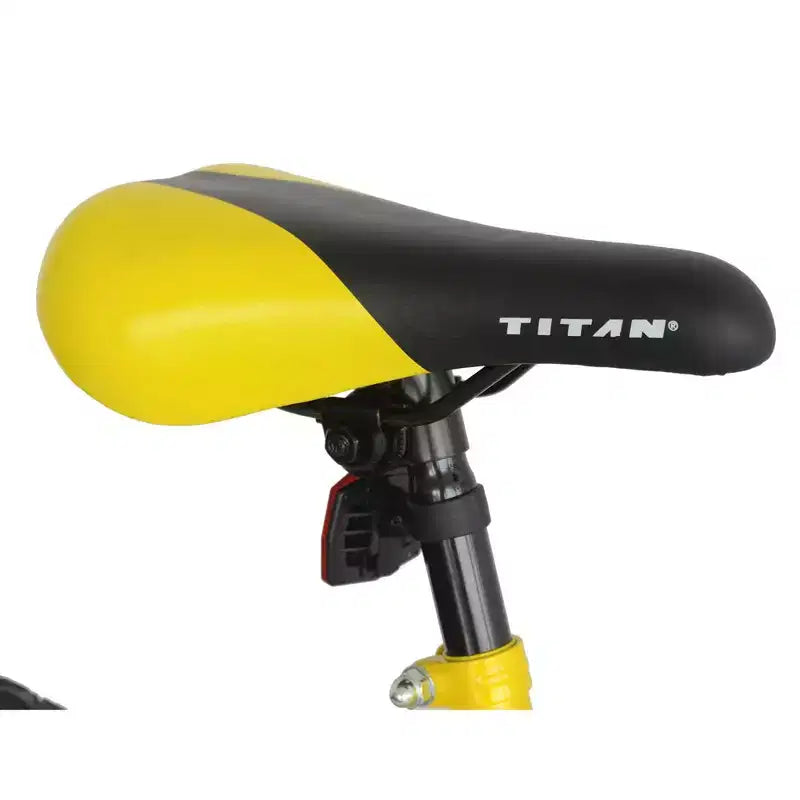 Vélo tout-terrain Titan Bikes Pioneer 12 vitesses pour hommes avec freins à tirage, jaune