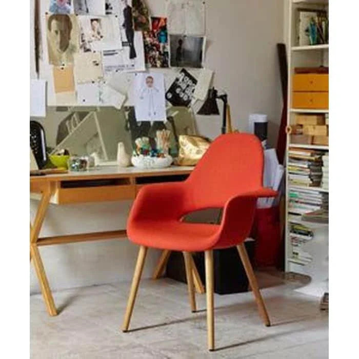 Fauteuil moderne rembourré en tissu organique avec pieds en bois naturel pour salle à manger, bureau ou chaise d'appoint de détente