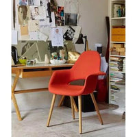 Fauteuil moderne rembourré en tissu organique avec pieds en bois naturel pour salle à manger, bureau ou chaise d'appoint de détente