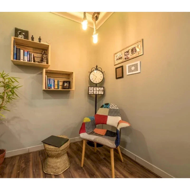 Fauteuil moderne rembourré en tissu organique avec pieds en bois naturel pour salle à manger, bureau ou chaise d'appoint de détente
