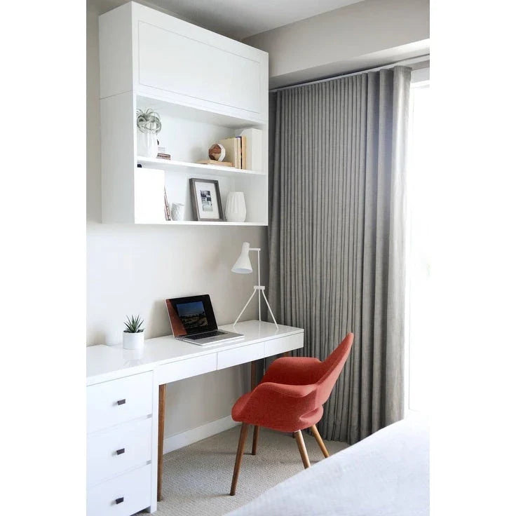 Fauteuil moderne rembourré en tissu organique avec pieds en bois naturel pour salle à manger, bureau ou chaise d'appoint de détente