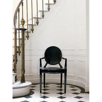 Chaises avec accoudoirs de salle à manger de cuisine de style design moderne en plastique moulé cristallin transparent, intérieur et extérieur