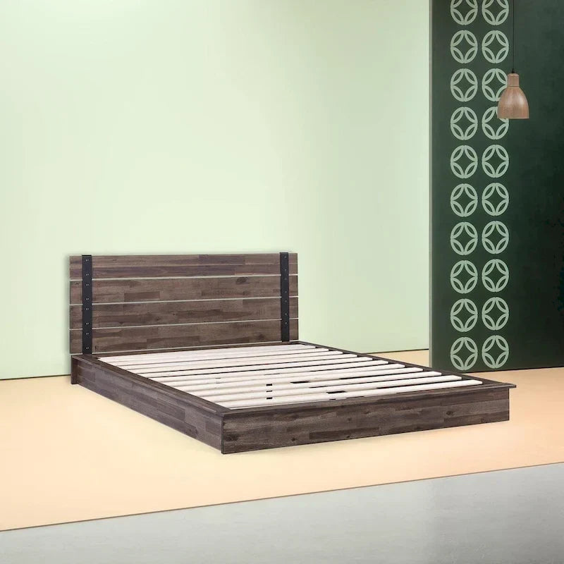Cadre de lit plateforme bas industriel en bois de style rustique King Size