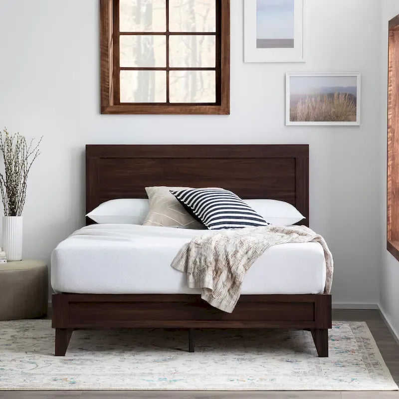 Lit plateforme classique en bois Brookside Leah