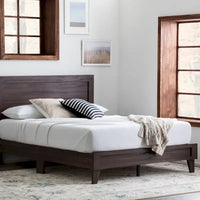 Lit plateforme classique en bois Brookside Leah